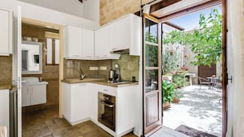 Apartment, 1 Bedroom | Living room