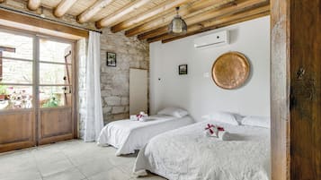 Apartment, 1 Bedroom | 2 bedrooms