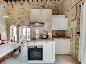 公寓, 多间卧室 | 起居区