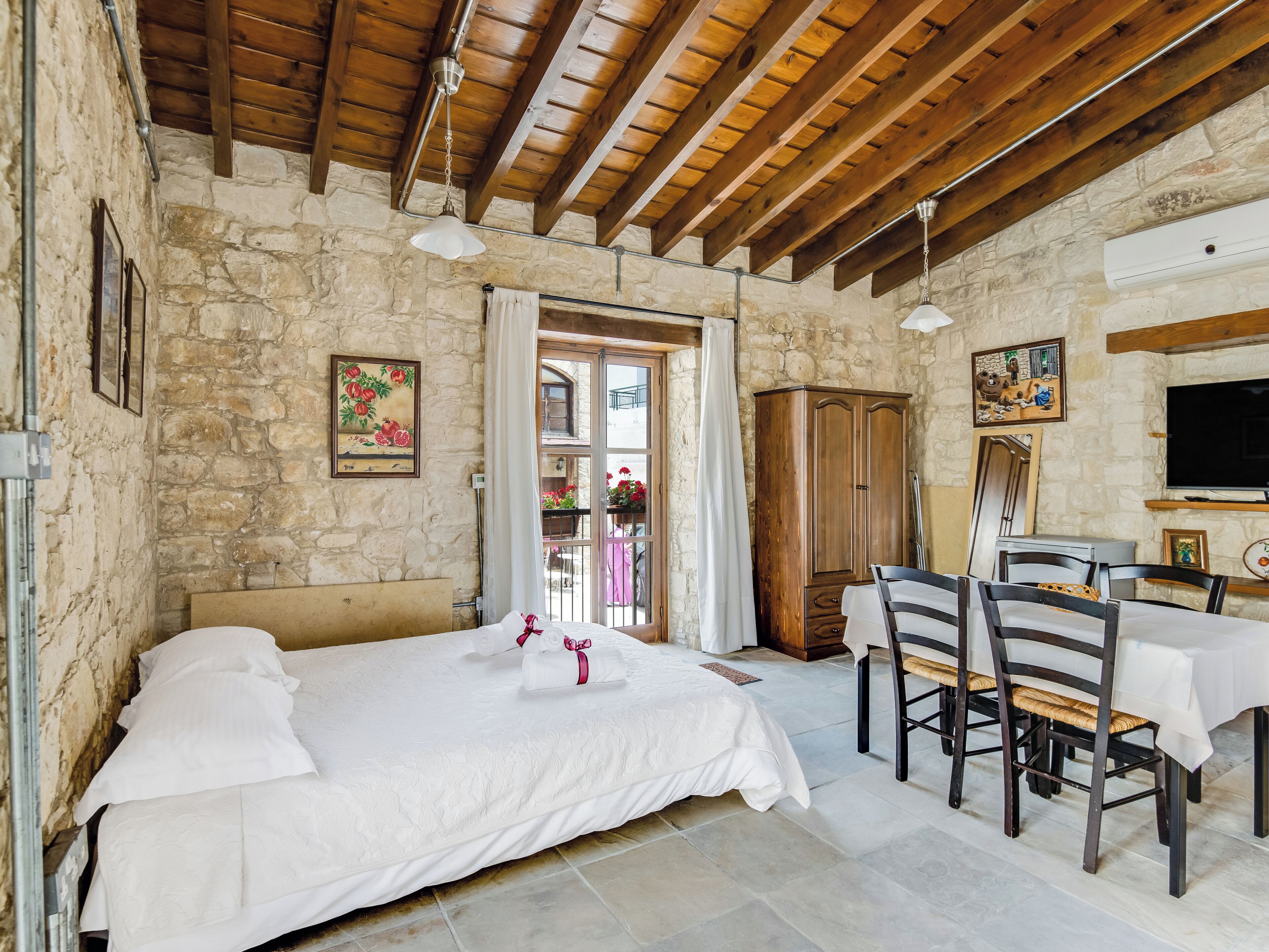 Apartment, Multiple Bedrooms | 2 bedrooms