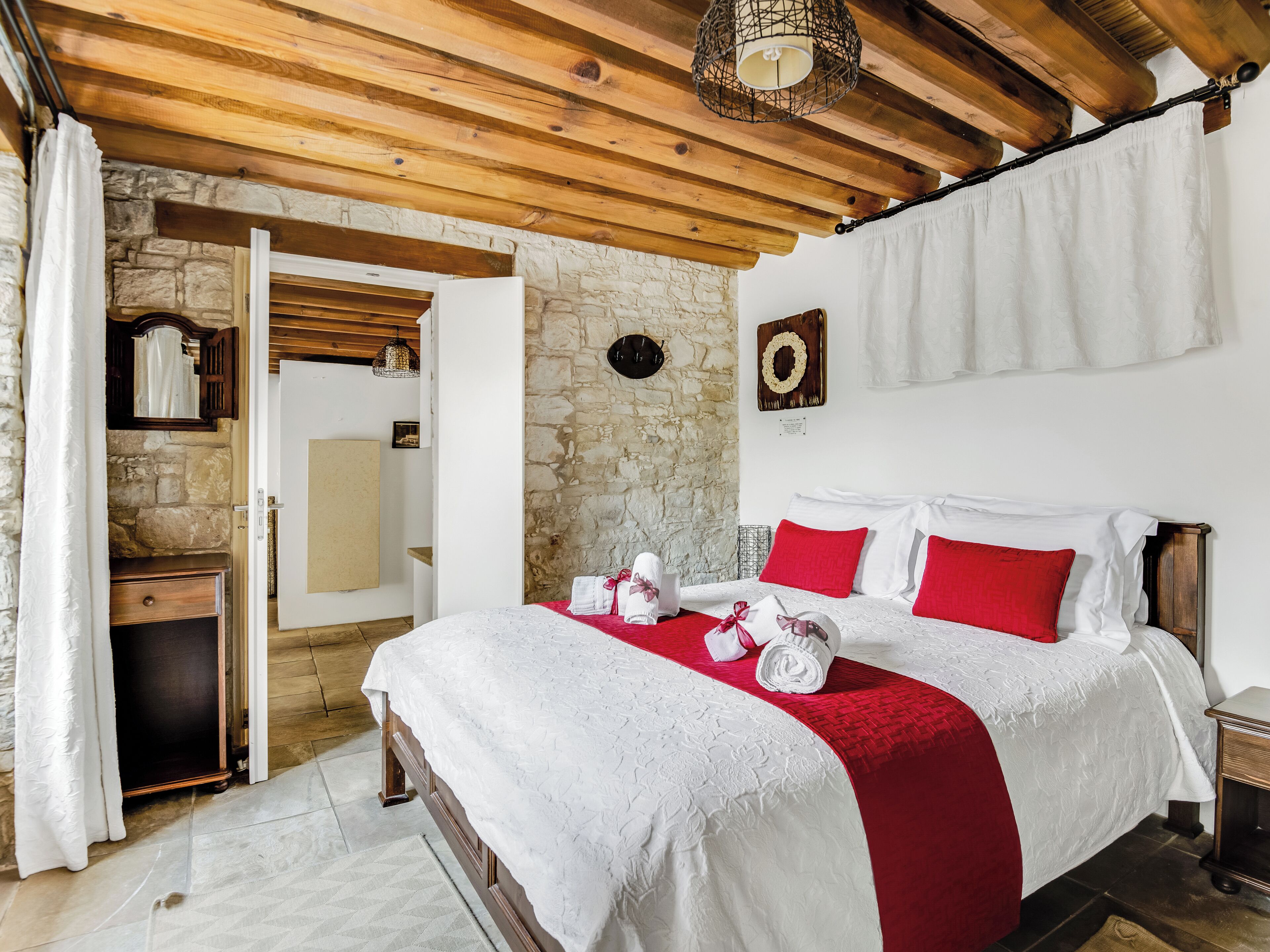 Apartment, 1 Bedroom | 2 bedrooms