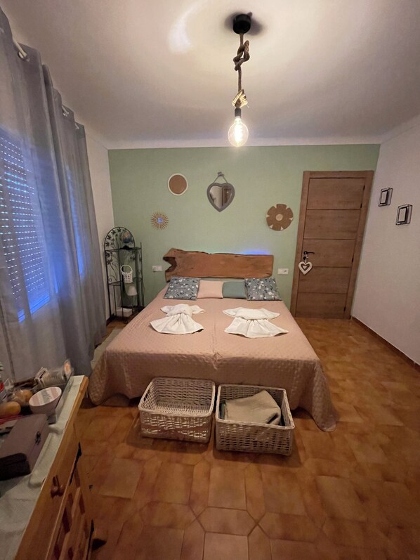 1 Schlafzimmer, WLAN, Bettwäsche