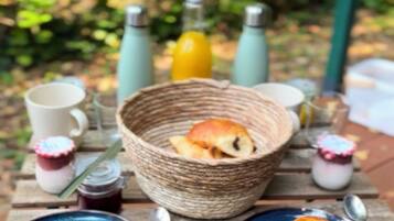 Comfort Double Room, Garden View | Terrace/patio