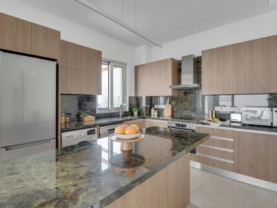 Sanders Mythical Blue Villas