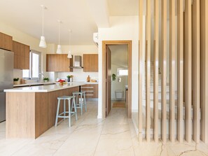 Biệt thự, 4 phòng ngủ, hồ bơi riêng | Nội thất