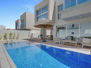 Villa, 4 chambres, piscine privée | Piscine