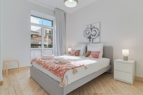 1 bedroom, blackout curtains, soundproofing, iron/ironing board