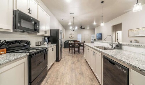 The Golden Paradise 2BR 2BA New Construction