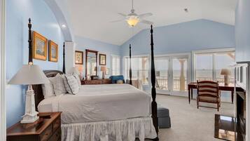 5 bedrooms, desk, iron/ironing board, free WiFi