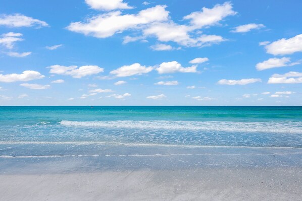 Exterior - Kingston Arms Modern 1BR On Lido Key (Sarasota)