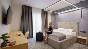 Standard Double Room | Desk, laptop workspace, free WiFi - Pensiunea Razada (Lugoj)