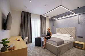 Standard Double Room | Desk, laptop workspace, free WiFi - Pensiunea Razada (Lugoj)