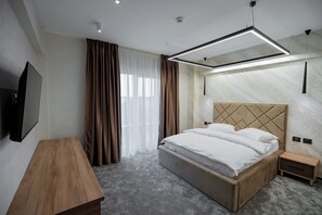 Standard Double Room | Desk, laptop workspace, free WiFi - Pensiunea Razada (Lugoj)