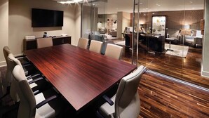 Unclassified image, 5 of 25, button - Luxury 2-bedroom tower in Las Vegas by the strip near the allegiant Stadium  (Las Vegas)