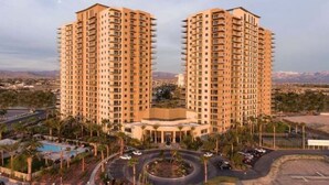Unclassified image, 2 of 25, button - Luxury 2-bedroom tower in Las Vegas by the strip near the allegiant Stadium  (Las Vegas)