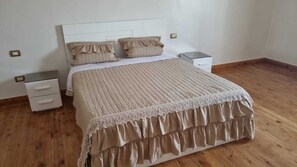 3 camere, ferro/asse da stiro, Wi-Fi, lenzuola