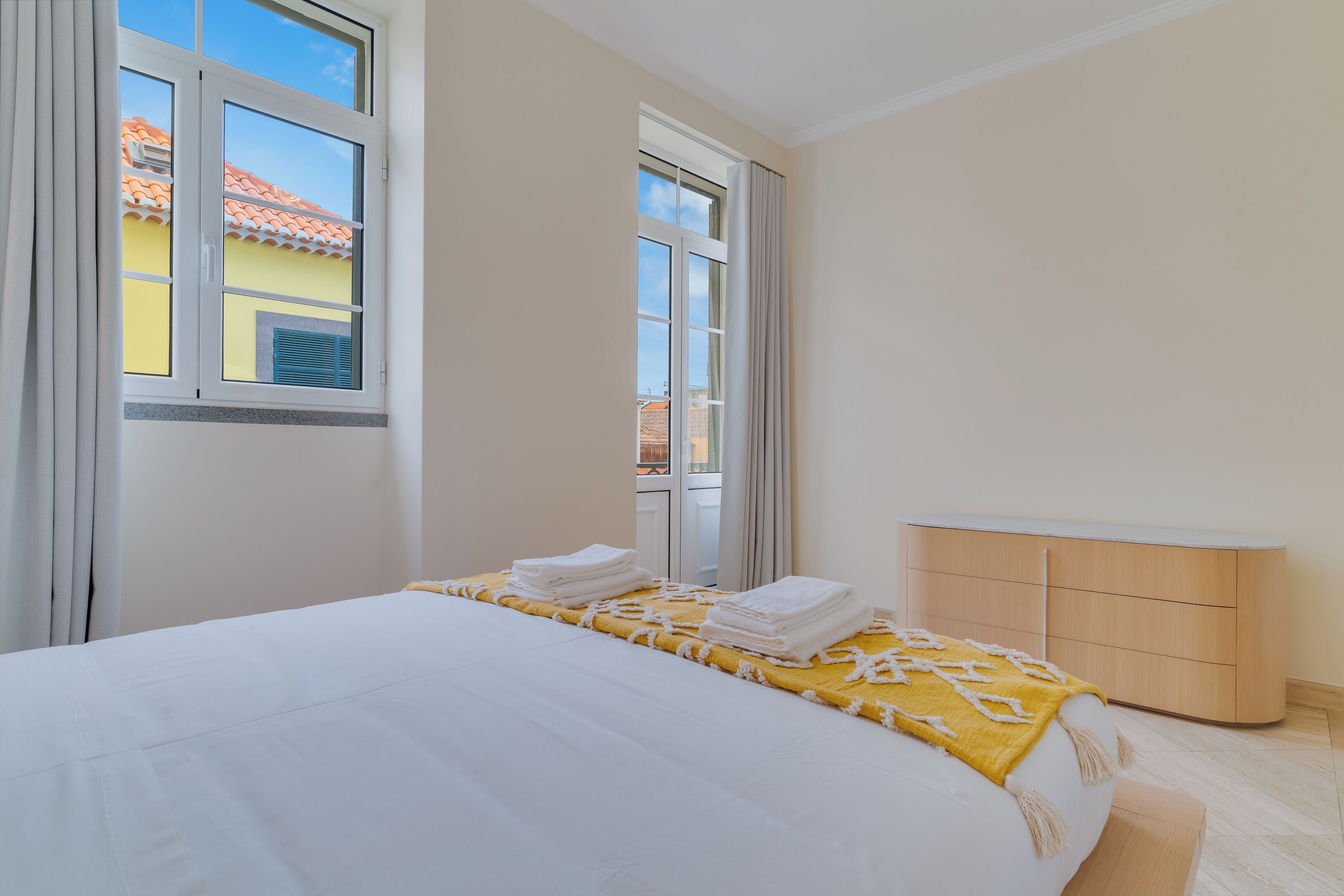 1 chambre, rideaux occultants, chambres insonorisées