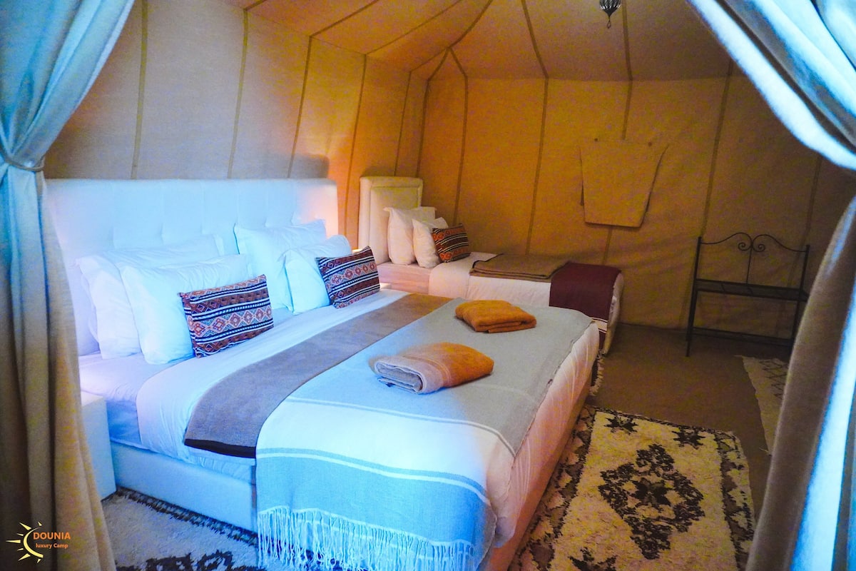 Deluxe Triple Room, Desert View | Egyptian cotton sheets, premium bedding, down comforters