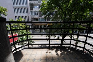 Habitación doble superior, terraza, vistas a la ciudad | Terraza o patio