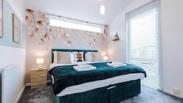 3 dormitorios, Internet, ropa de cama