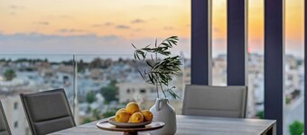 Sanders Olive Shared Pool Apartments