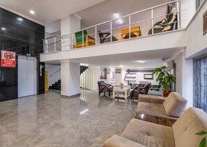 Sala de estar en el lobby