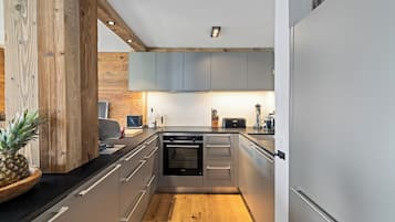 Chalet (3 Bedrooms) | Denah
