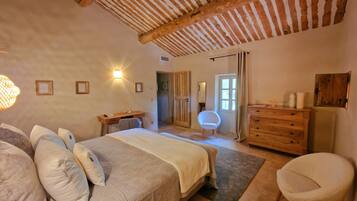 Comfort Double Room | Free WiFi