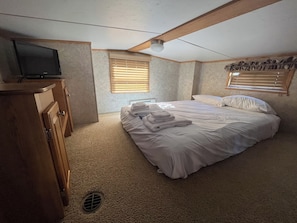 1 chambre, accès Internet, draps fournis