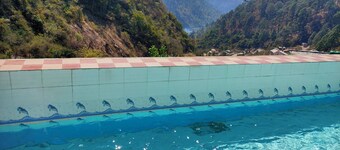 Maulyar Forest Resort