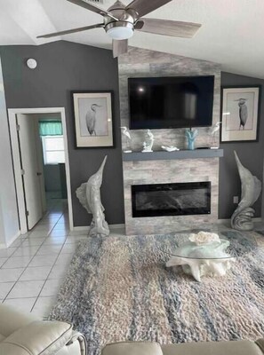 Interior - Nestled in Nature

 (Rotonda West)