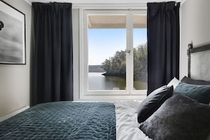 4 quartos, escrivaninha, Wi-Fi de cortesia, roupa de cama