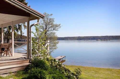 Dreamy House w. Private Dock by Sea