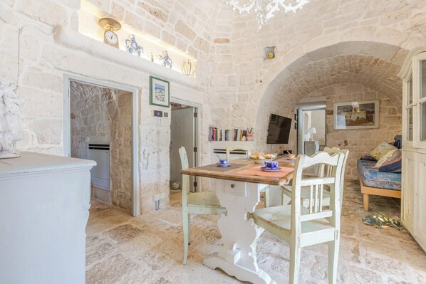 Dining - 4148 Trullo Bel Sito by Perle di Puglia (Carovigno)