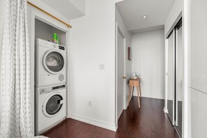 Interior - GLOBALSTAY. Panoramic 1 Bedroom Condo in Downtown (Toronto/Canada)