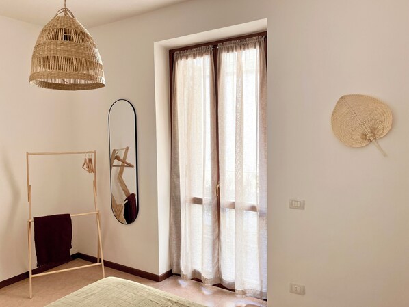 2 多间卧室、WiFi、床单