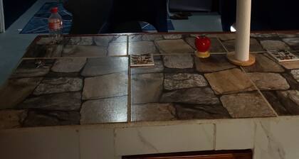 Charming 2-bedroom house in brilliant Georgetown with WiFi, AC