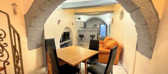 Village house in Aups, 15 minutes from the Gorges du Verdon