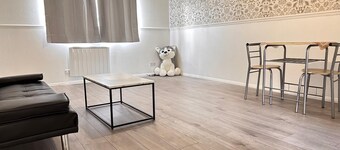 Obelisk Rise Apartment - Northampton