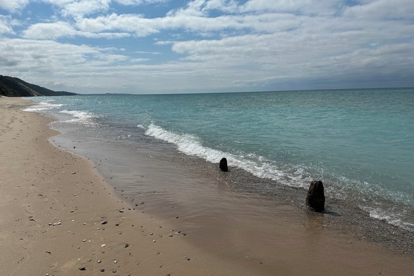 Sun-loungers, beach towels