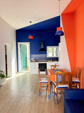 Dining - Casa Giù, renovated apartment near the sea and the heart of Tuscany! (Cecina)