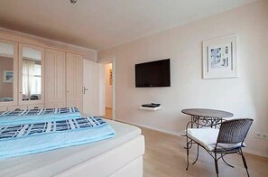 2 Schlafzimmer, Bügeleisen/Bügelbrett, WLAN, Bettwäsche