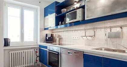 ** Exklusive 3-Zi-Wohnung in Bestlage der Maxvorstadt, direkt an
U2 **