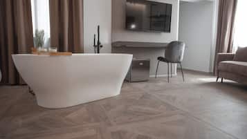 Phòng Exclusive | Bộ đồ giường kháng dị ứng, két bảo mật tại phòng, bàn