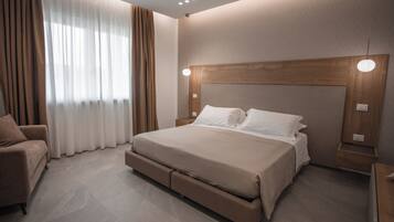 Standardzimmer | Allergikerbettwaren, Zimmersafe, Schreibtisch