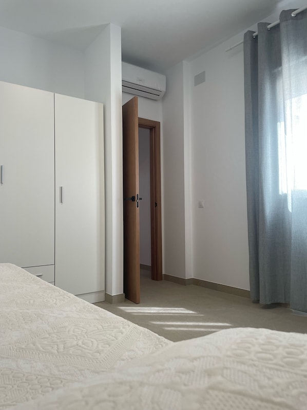 2 bedrooms, iron/ironing board, WiFi, bed sheets - La Casa del Alcalde (Cañada Rosal)