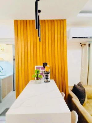 Interior - Cylo’sPlace (Quezon City)