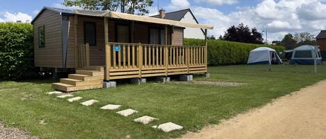 Fachada de la propiedad