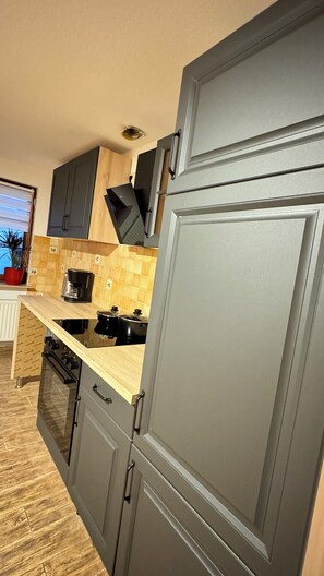 Four, lave-vaisselle