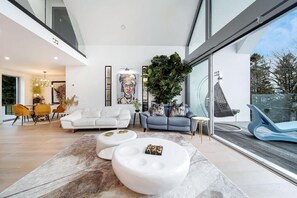 Property grounds - Sea Breeze Getaway in Fahan (Fahan)